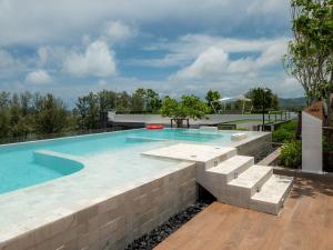 Bazén v ubytování Comfortable apartments in Laguna Skypark nebo v jeho okolí