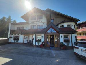 Budova, v ktorej sa hotel nachádza