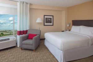 Letto o letti in una camera di Four Points by Sheraton Orlando International Drive