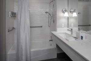 Bagno di Four Points by Sheraton Orlando International Drive