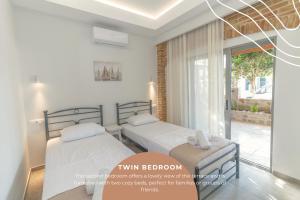 Postel nebo postele na pokoji v ubytování Camara Suite (Sea & City)