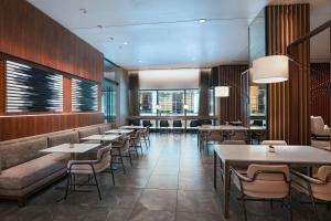Posezení v ubytování AC Hotel Houston Downtown