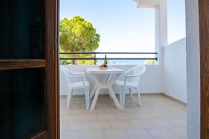Gallery image of George Seaside Serviced Studios & Apartments in Pefki Rhodes