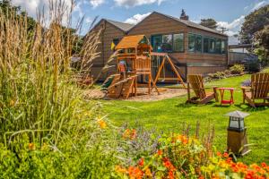 Zahrada ubytování Breakers Beach House 1 - Meredith Lodging
