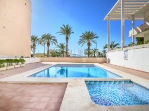 Bazén v ubytovaní Apartment Marina alebo v jeho blízkosti