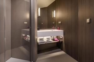 Bagno di Moxy Dresden Neustadt