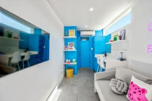 Foto sihtkohas Houston asuva majutusasutuse Blueberry Container @ EADO Juice Box galeriist