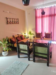 Area soggiorno di Yb home