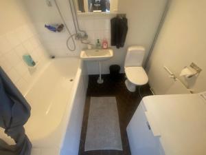 Ένα μπάνιο στο DP Apartments Vaasa III