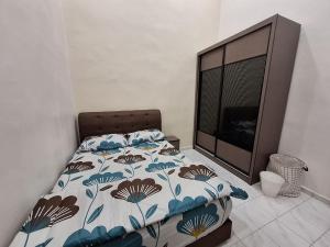 Кровать или кровати в номере SWEET PARADISE HOMESTAY