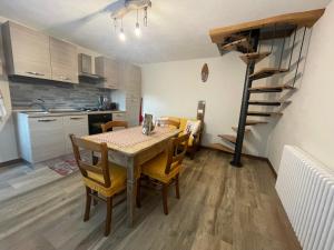 Kuchyň nebo kuchyňský kout v ubytování Casa vacanze Al Stalìin + 23 fotografií
