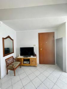 Televízia a/alebo spoločenská miestnosť v ubytovaní Beautiful view - 2 bedroom apartment