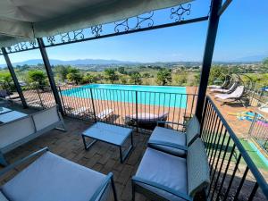 Kép Spoleto apt 5 guests - With infinity pool, extensive grounds szállásáról Spoletóban a galériában