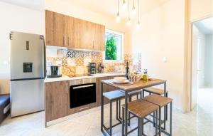 A kitchen or kitchenette at Faeax Guesthouse