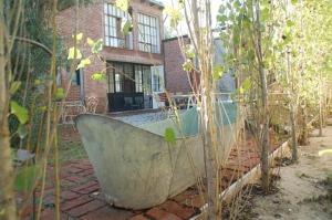 La alberca dentro o cerca de Posada Casa Zinc