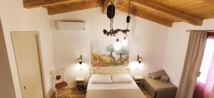A seating area at B&B Mastro Francesco