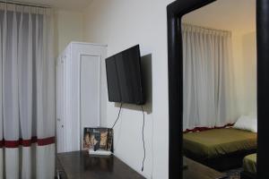 TV/trung tâm giải trí tại Petra Roots House +29 ảnh