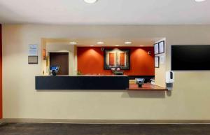 a lobby of a hospital with a waiting room at Extended Stay America Suites - San Diego - Carlsbad Village by the Sea in Carlsbad