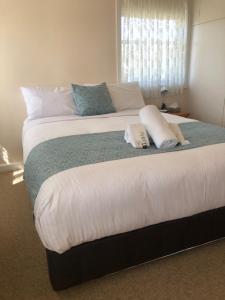 Cama o camas de una habitación en Ben Hall Motor Inn