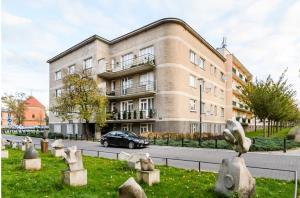 Budova, v ktorej sa apartmán nachádza