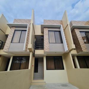 塔比拉蘭的住宿－Urban Homes Bohol，房屋的形象