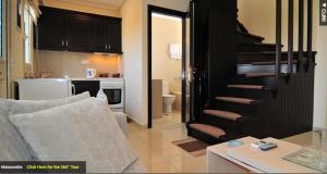 Кухня или мини-кухня в Maisonettes Athina
