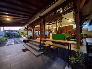 Fotografija v galeriji nastanitve Omah Nayan v mestu Yogyakarta