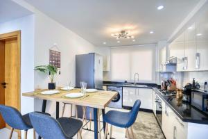 Kuchyň nebo kuchyňský kout v ubytování Ayour Beach Suite