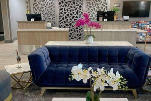 Posezení v ubytování Comfort Suites Seabrook - Kemah