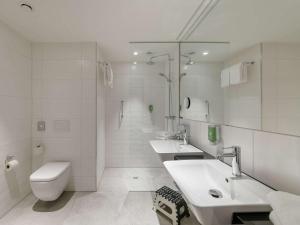 ibis Styles Bad Reichenhall的一间浴室