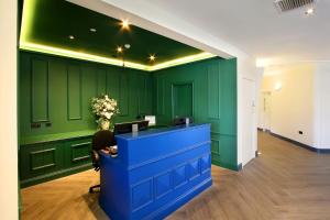 Móttaka eða anddyri á Waterford Marina Hotel
