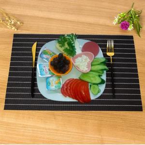 een bord met groenten op tafel bij Sagas Termal Butik Otel in Karahayit