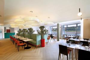 Veitingastaður eða matsölustaður á Waterford Marina Hotel