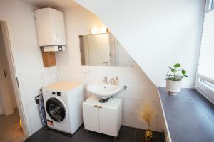 Gambar di galeri bagi JAMA - Altstadt, WLAN, Arbeitsplatz, Modern Boho #3 di Würzburg