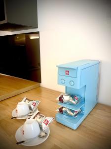 マンフレドーニアにあるSvevia Home - Manfredi Homes&Villasの青い食品加工器