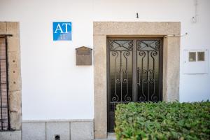The facade or entrance of Rollo Campillo