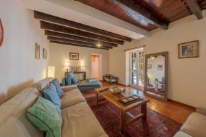 Posezení v ubytování Cozy Villa Flora by Holiday Rental Madeira