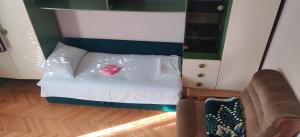 Hostel Golub 객실 침대