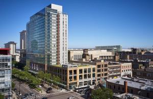 Nespecifikovaný výhled na destinaci Chicago nebo výhled na město při pohledu z hotelu