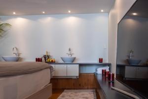 Dapur atau dapur kecil di BeautyD Familie- of gezinskamer JUNIOR-SUITE centrum Gullegem