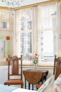 Χώρος καθιστικού στο Finest Retreats - Pittodrie Guest House - Room 5