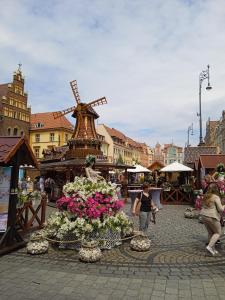 Výhľad na mesto Vroclav alebo výhľad na mesto priamo z apartmánu