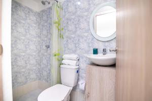 Koupelna v ubytování Hotel Esperanza AC