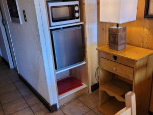 Appartement Huez, 1 pièce, 4 personnes - FR-1-405-11にあるバスルーム