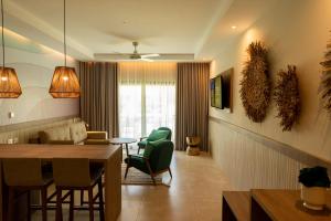 TV a/nebo společenská místnost v ubytování Bahia Principe Grand Punta Cana - All Inclusive