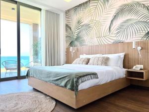 Wild Areca Beachfront Exotic Room in Batroun