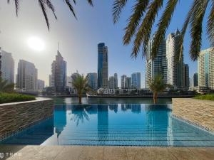 Fotografie z fotogalerie ubytování Fairfield Tower - Chic One Bed with Marina View v Dubaji