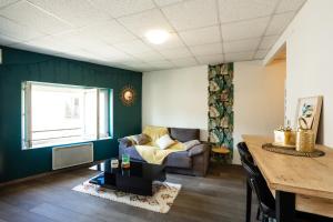 Χώρος καθιστικού στο Charmant logement Villefranche