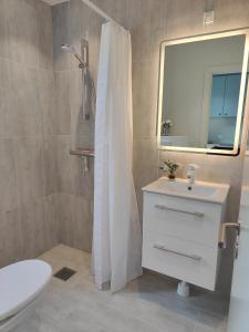 O baie la Aalborg City Rooms ApS