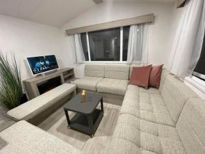 TV a/nebo společenská místnost v ubytování Garden guest house